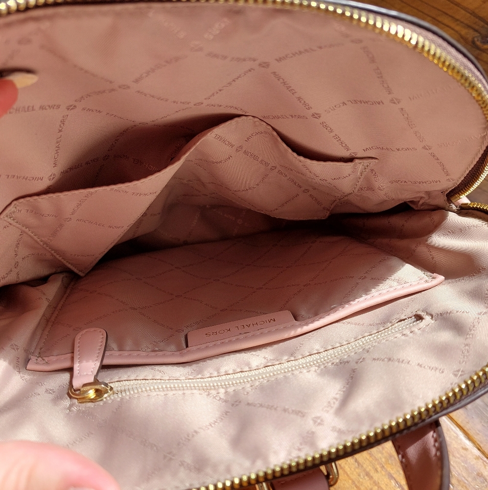 Michael Kors backpack - Picture 4 of 4